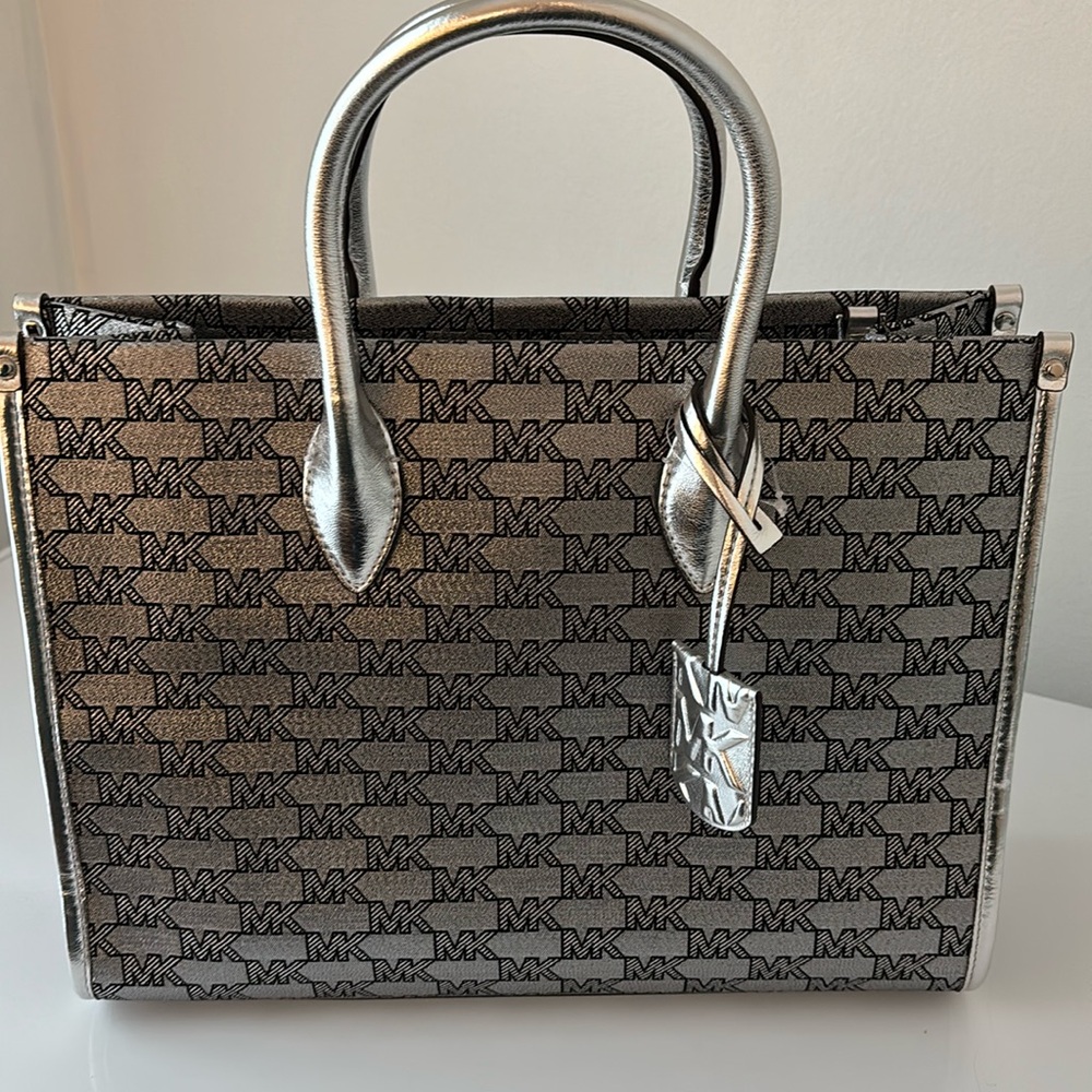 Michael Kors Mirella tote NWT